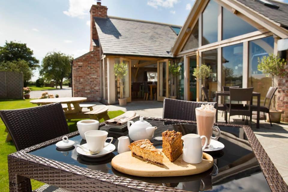 The Pig Inn Snaith ภายนอก รูปภาพ